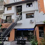Mansion Jose Hernandez