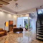 Mansion Jose Hernandez